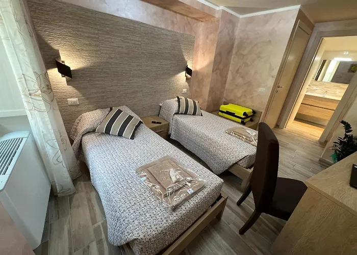 Vittonico Affittacamere 3*